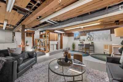 8007 Fremont Avenue N, Seattle, WA 98103 - Photo 24