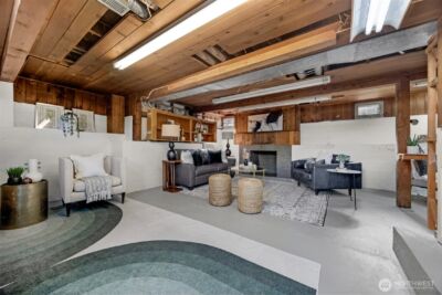 8007 Fremont Avenue N, Seattle, WA 98103 - Photo 25