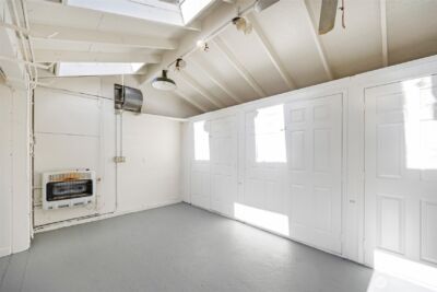 8007 Fremont Avenue N, Seattle, WA 98103 - Photo 31