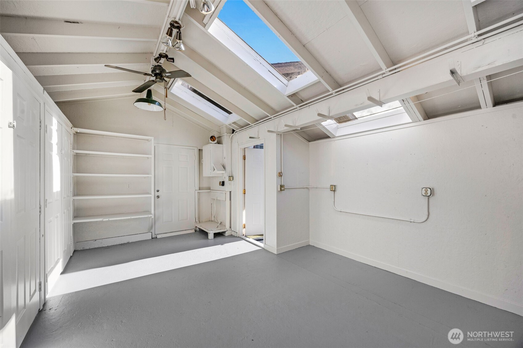 8007 Fremont Avenue N, Seattle, WA 98103