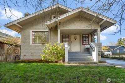 8007 Fremont Avenue N, Seattle, WA 98103 - Photo 4