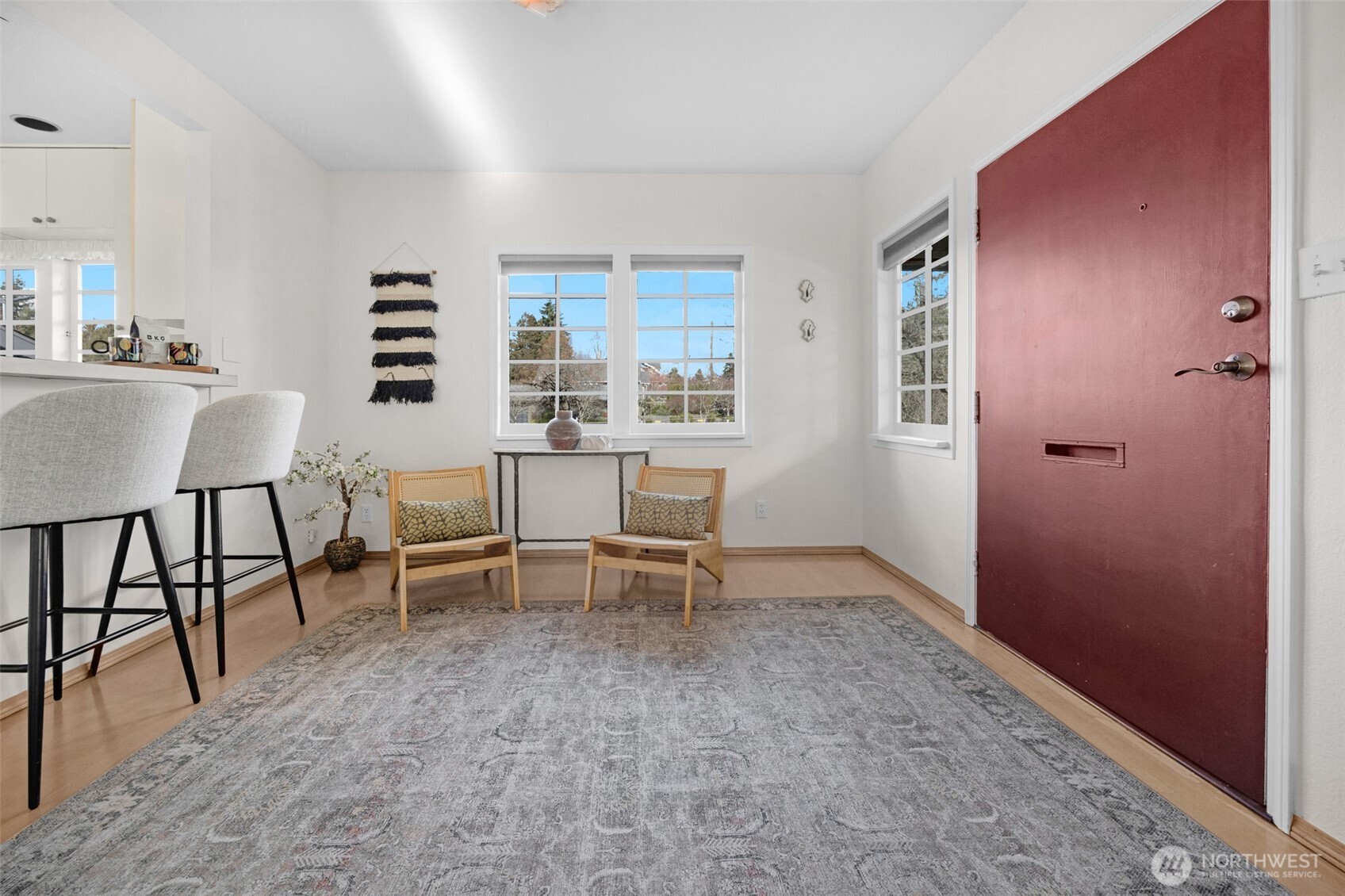 8007 Fremont Avenue N, Seattle, WA 98103