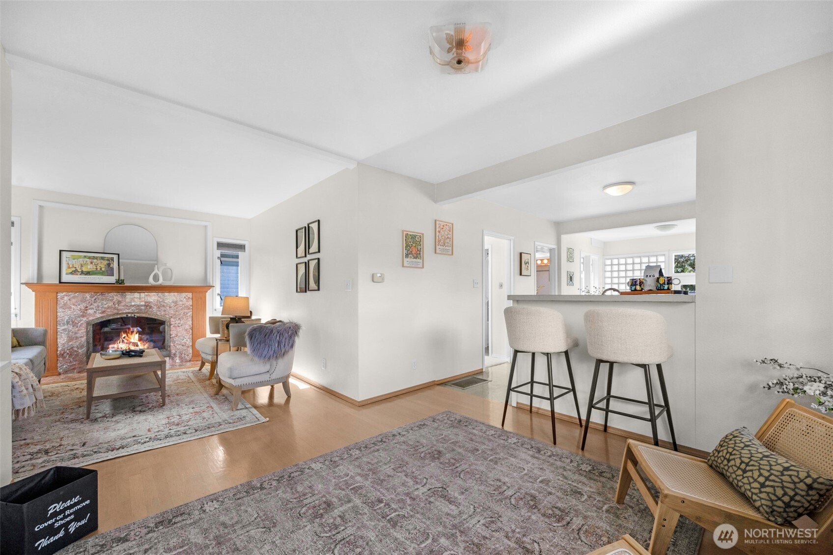 8007 Fremont Avenue N, Seattle, WA 98103