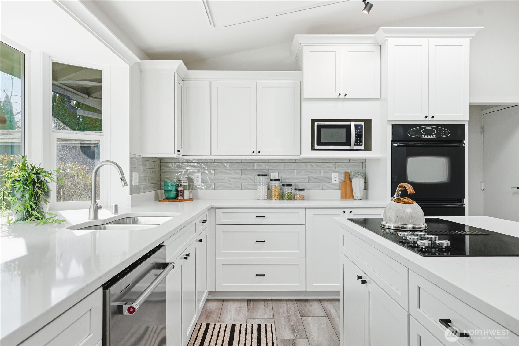 2733 SW 312th Place , Federal Way, WA 98023