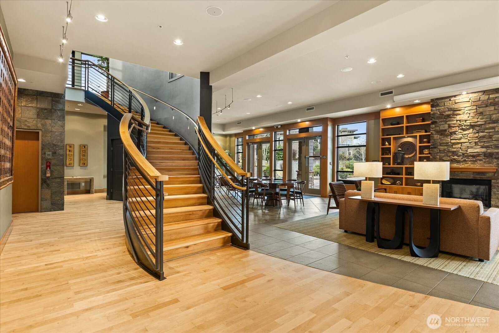 51 Pine Street #201, Edmonds, WA 98020