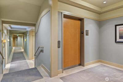 51 Pine Street #201, Edmonds, WA 98020 - Photo 4