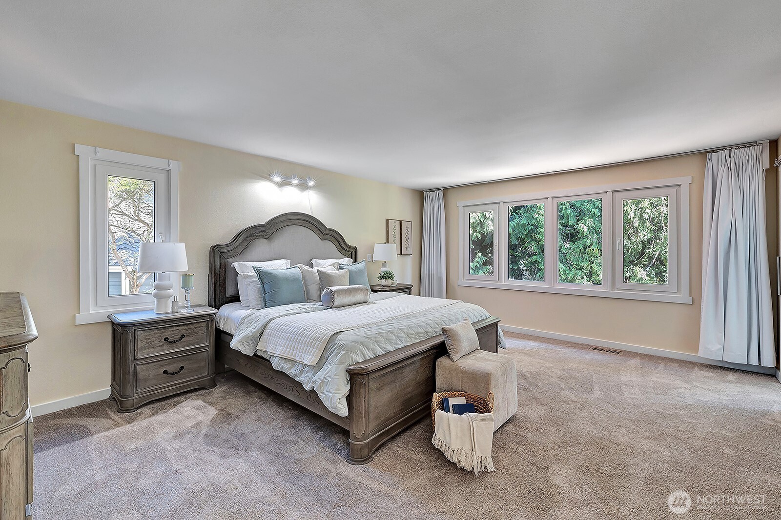 14616 181st Place NE, Woodinville, WA 98072