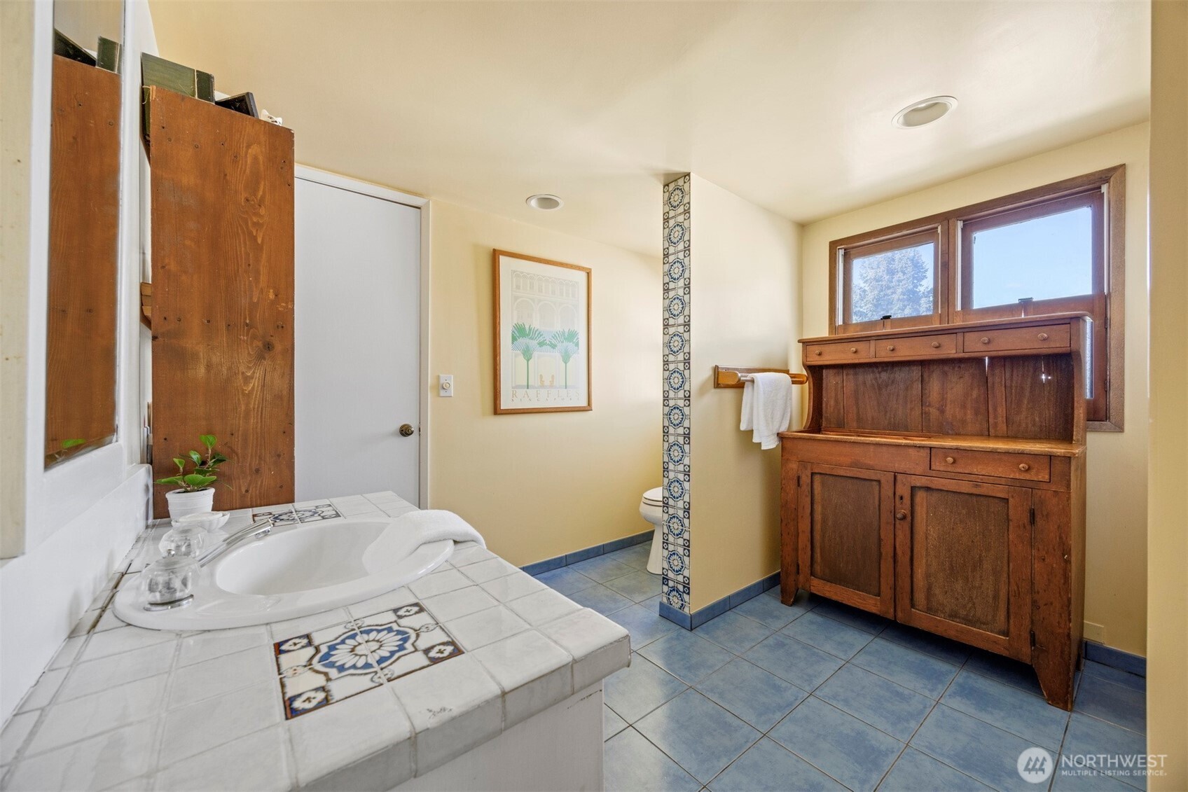 717 13th Street , Bellingham, WA 98225