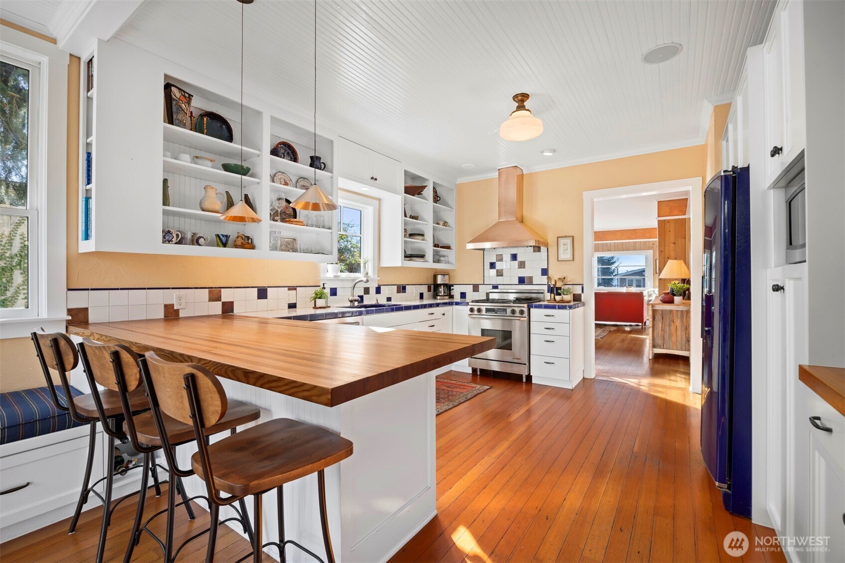 717 13th Street , Bellingham, WA 98225