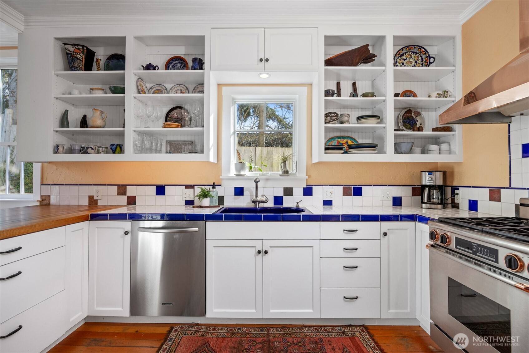 717 13th Street , Bellingham, WA 98225