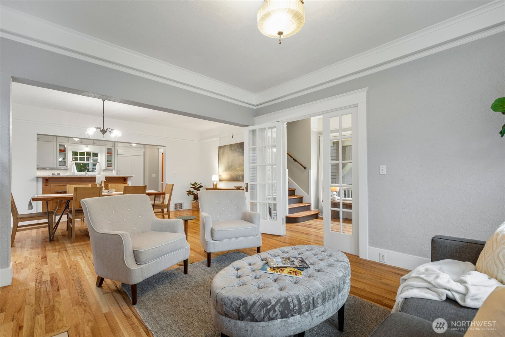 2430 8th Avenue W, Seattle, WA 98119