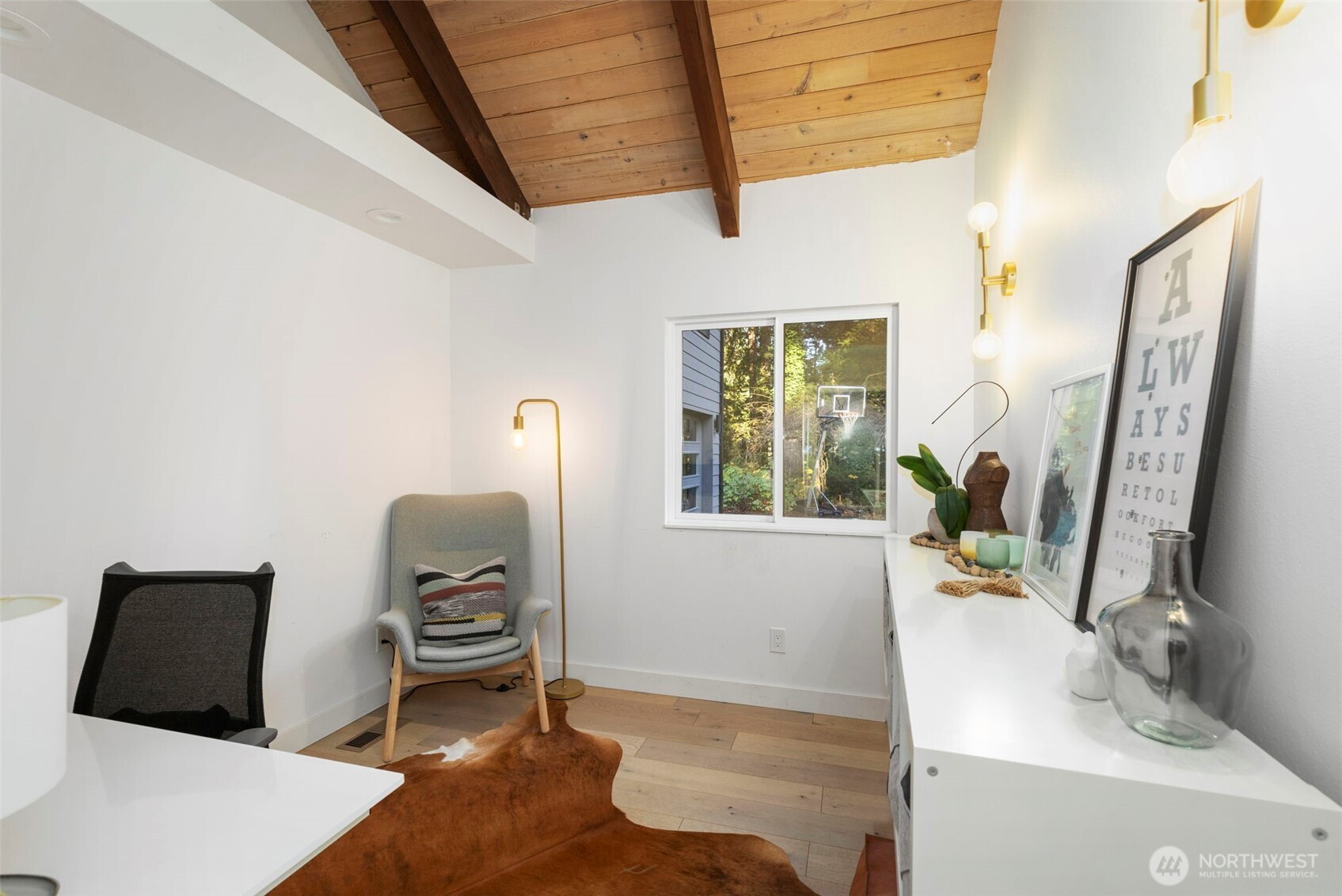 16455 Agate Point Road NE, Bainbridge Island, WA 98110