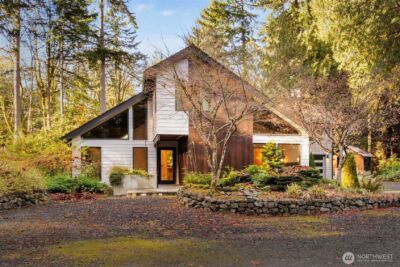 16455 Agate Point Road NE, Bainbridge Island, WA 98110 - Photo 2