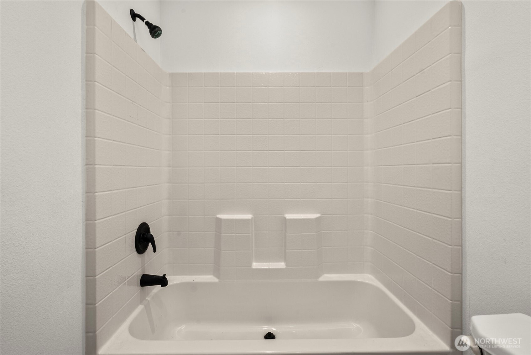 3320 Meadowbrook Lane SE, Lacey, WA 98503