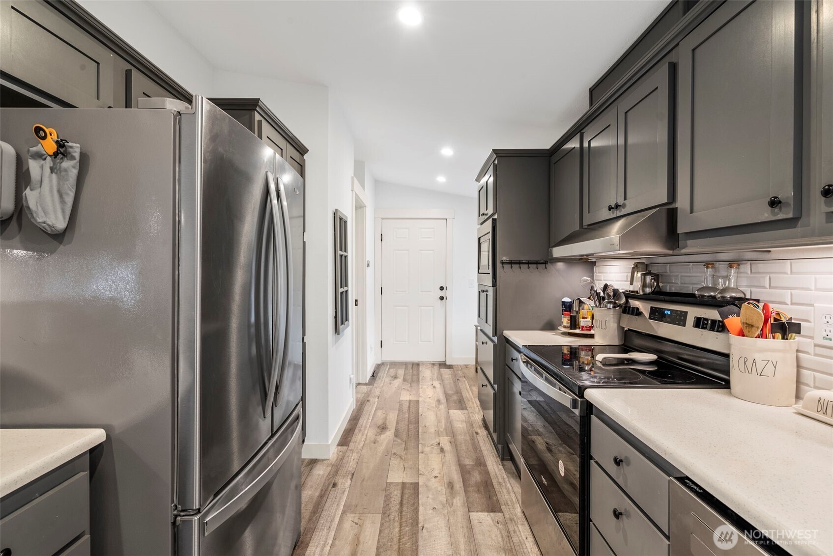 3320 Meadowbrook Lane SE, Lacey, WA 98503