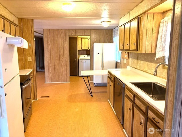 12200 Stone Avenue N #74, Seattle, WA 98133