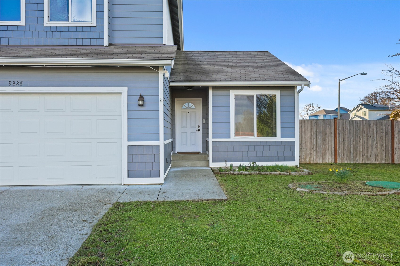 9826 Greenleaf Loop SE, Yelm, WA 98597-8818