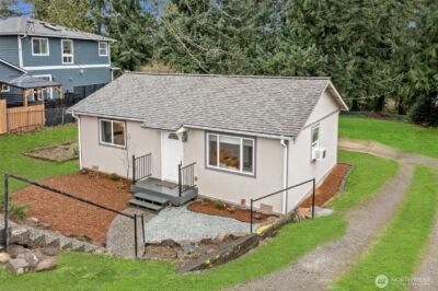 7028 S 127th Street , Seattle, WA 98178 - Photo 2