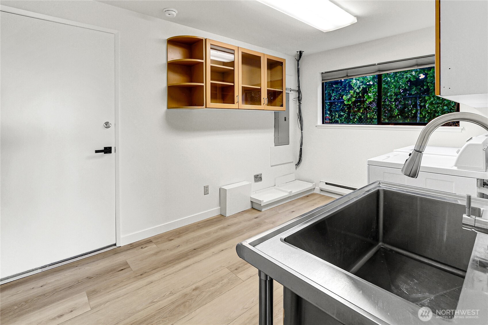 1942 7th Avenue W, Seattle, WA 98119