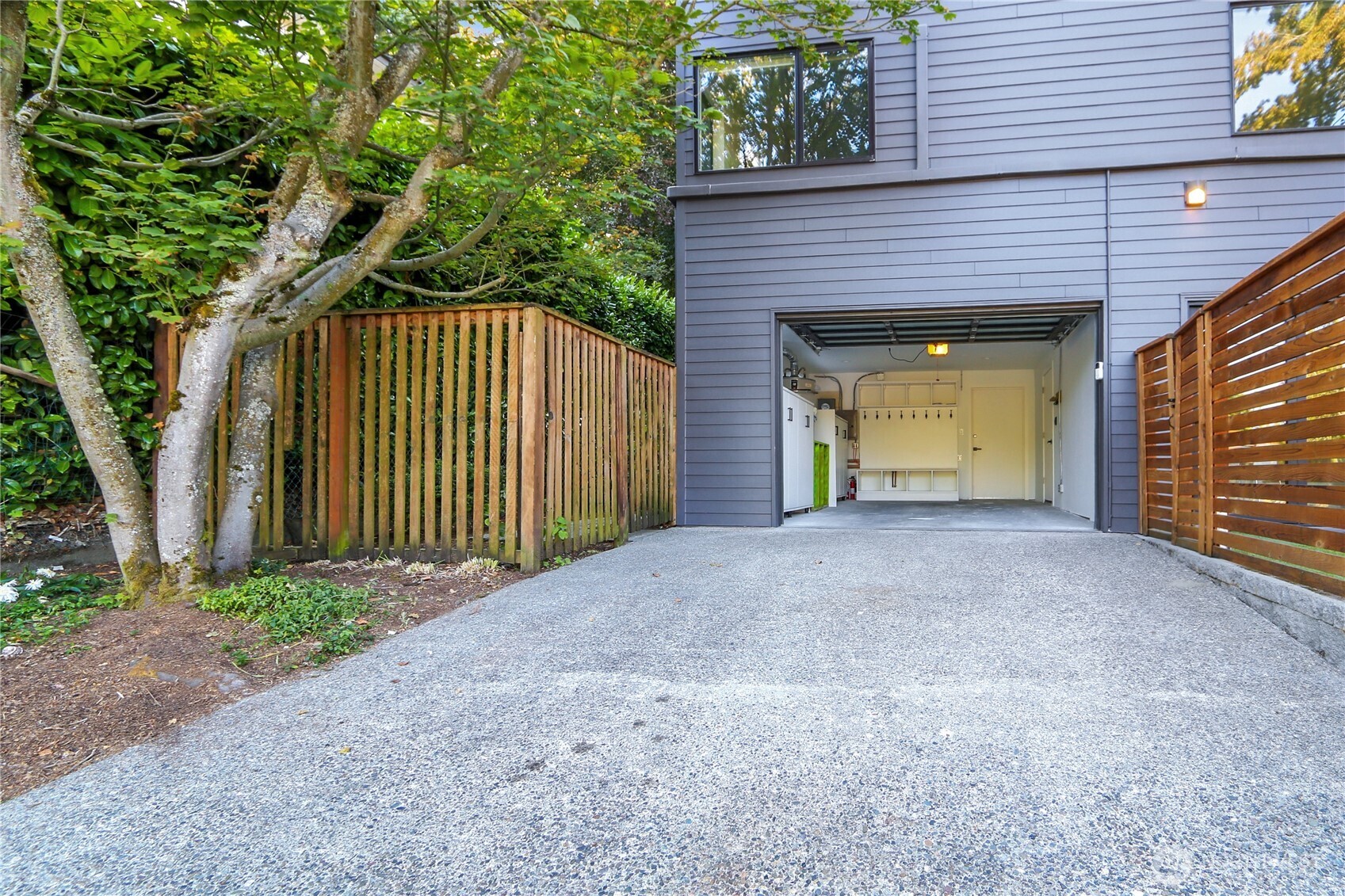 1942 7th Avenue W, Seattle, WA 98119