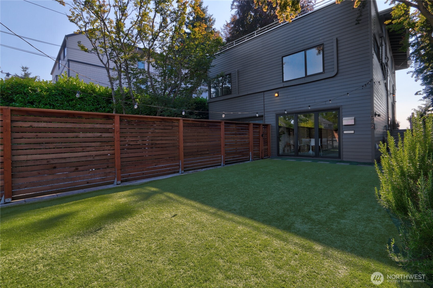 1942 7th Avenue W, Seattle, WA 98119