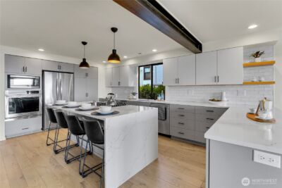 1942 7th Avenue W, Seattle, WA 98119 - Photo 9