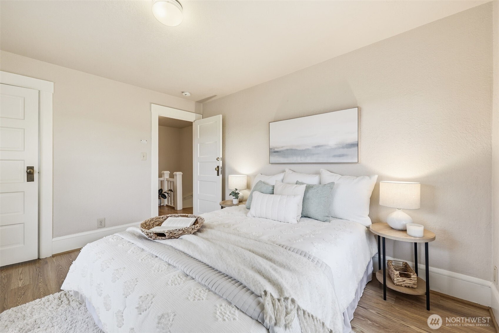 209 W McGraw Street , Seattle, WA 98119