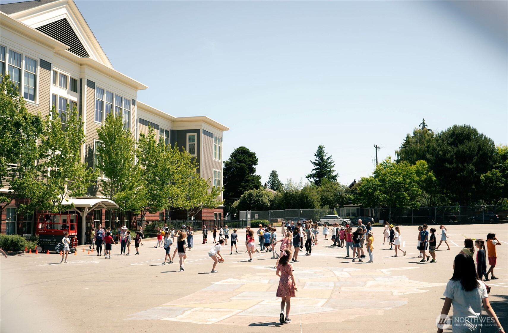 209 W McGraw Street , Seattle, WA 98119