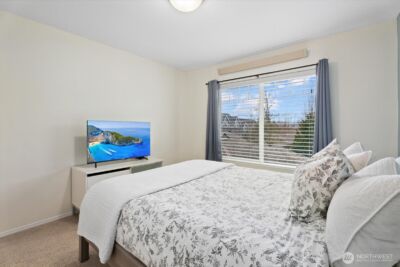 1905 24th Avenue NE #202, Issaquah, WA 98029 - Photo 12