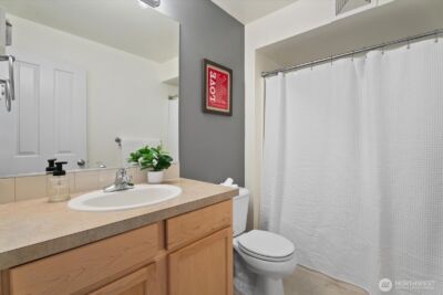 1905 24th Avenue NE #202, Issaquah, WA 98029 - Photo 18