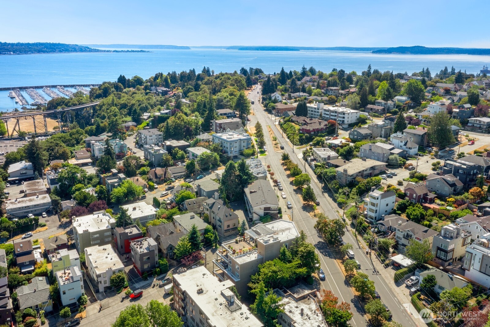 2100 Thorndyke Avenue W #101, Seattle, WA 98199