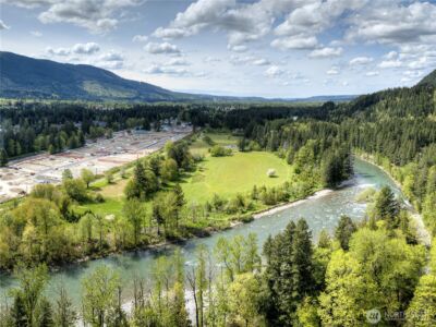 1199 Waterfall Way SE #1701, North Bend, WA 98045 - Photo 3