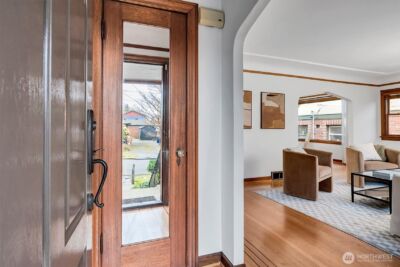 6752 9th Avenue NW, Seattle, WA 98117 - Photo 30