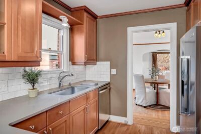 6752 9th Avenue NW, Seattle, WA 98117 - Photo 7