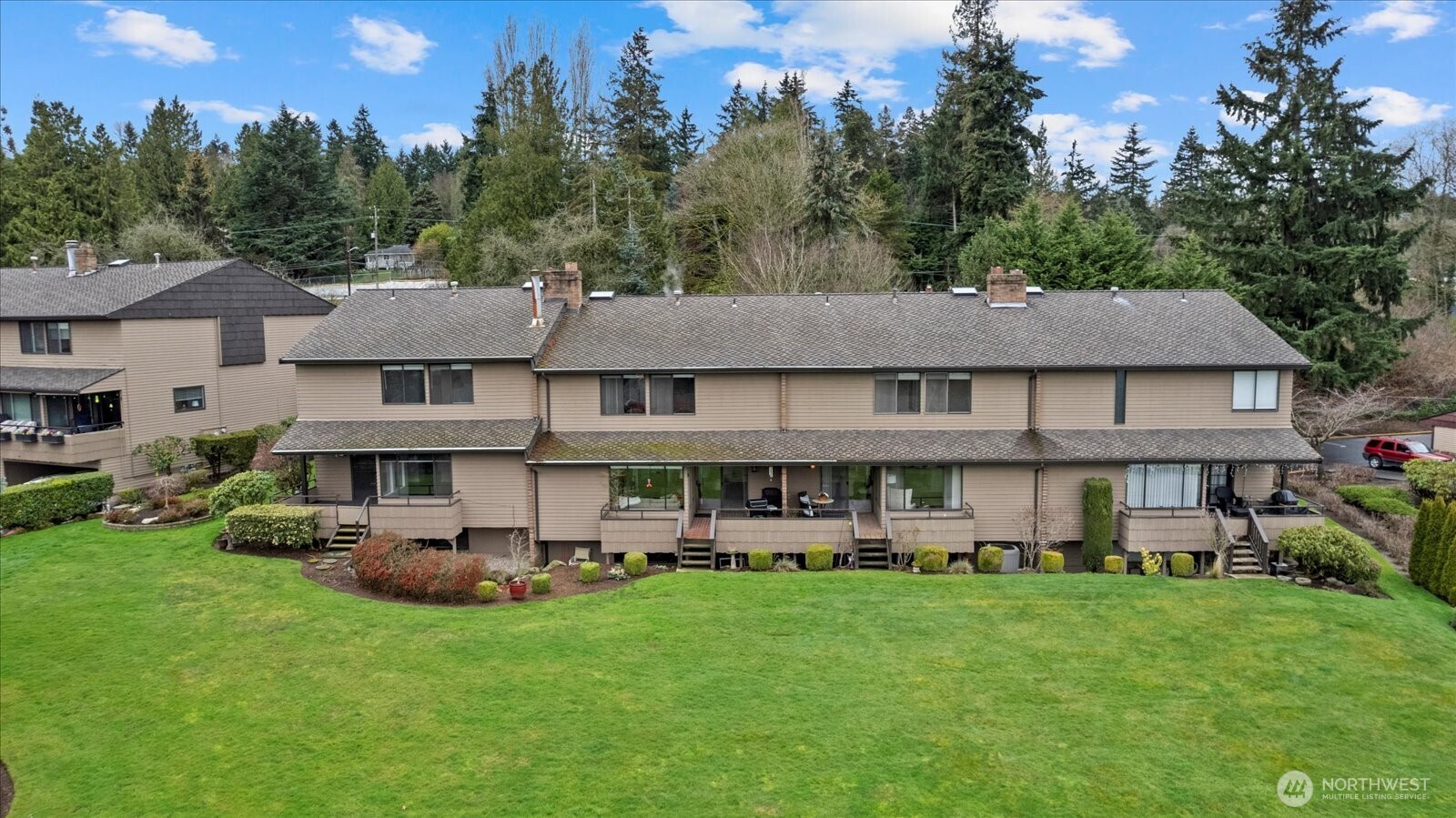 10743 Glen Acres Drive S #10743, Seattle, WA 98168