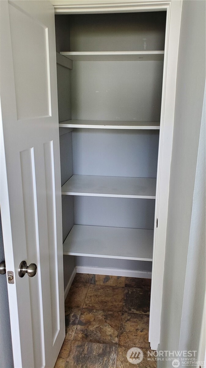 4856 Naomi Street NW, Tracyton, WA 98311