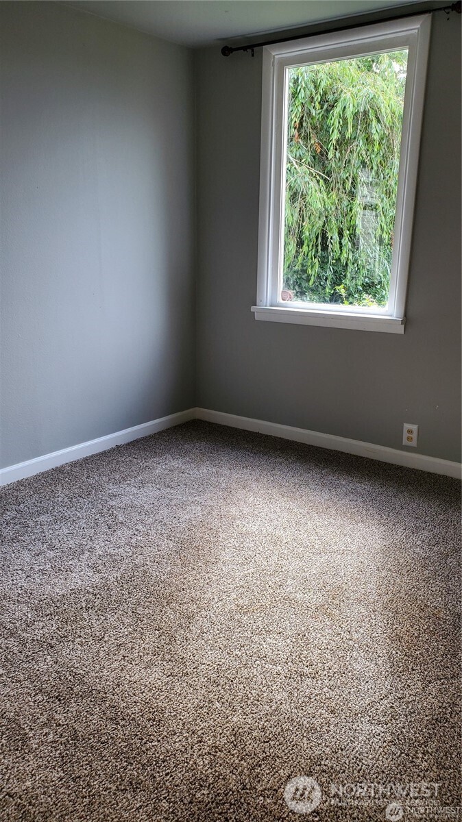 4856 Naomi Street NW, Tracyton, WA 98311