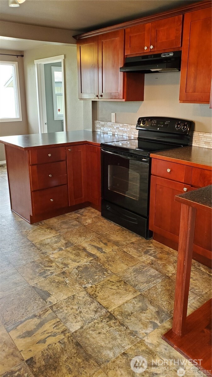 4856 Naomi Street NW, Tracyton, WA 98311