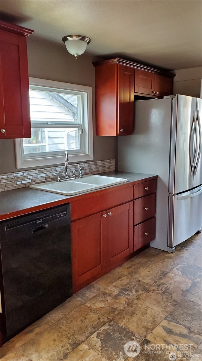 4856 Naomi Street NW, Tracyton, WA 98311