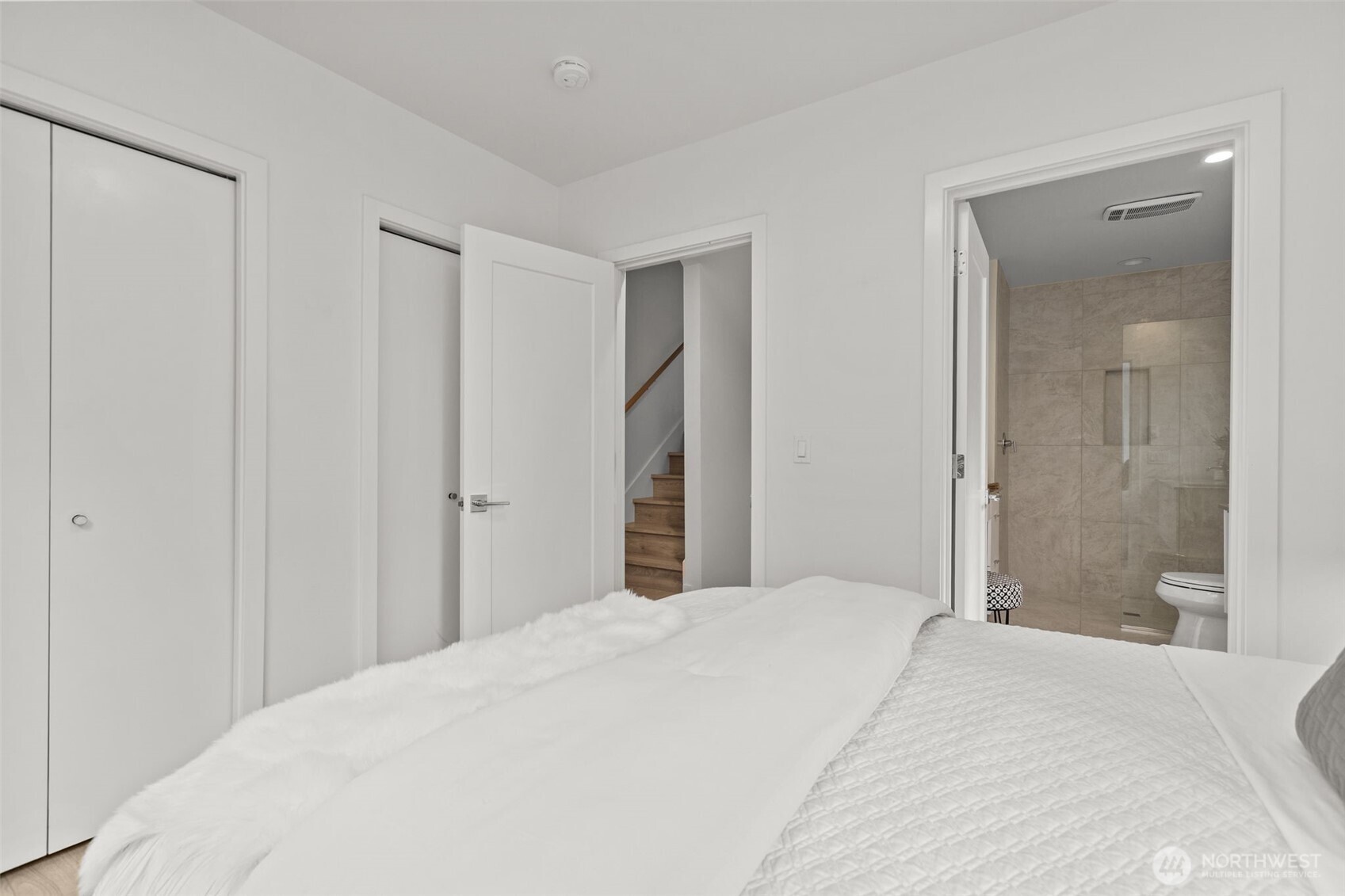 716 11th Avenue E #A, Seattle, WA 98102