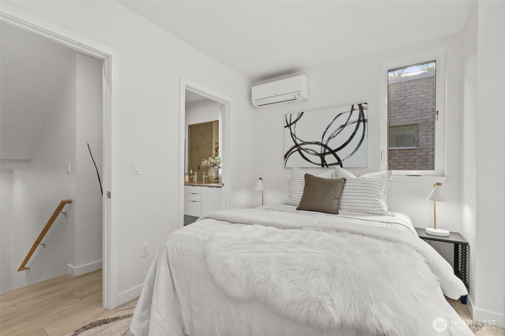 716 11th Avenue E #A, Seattle, WA 98102