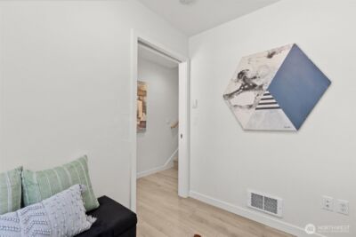 716 11th Avenue E #A, Seattle, WA 98102 - Photo 22