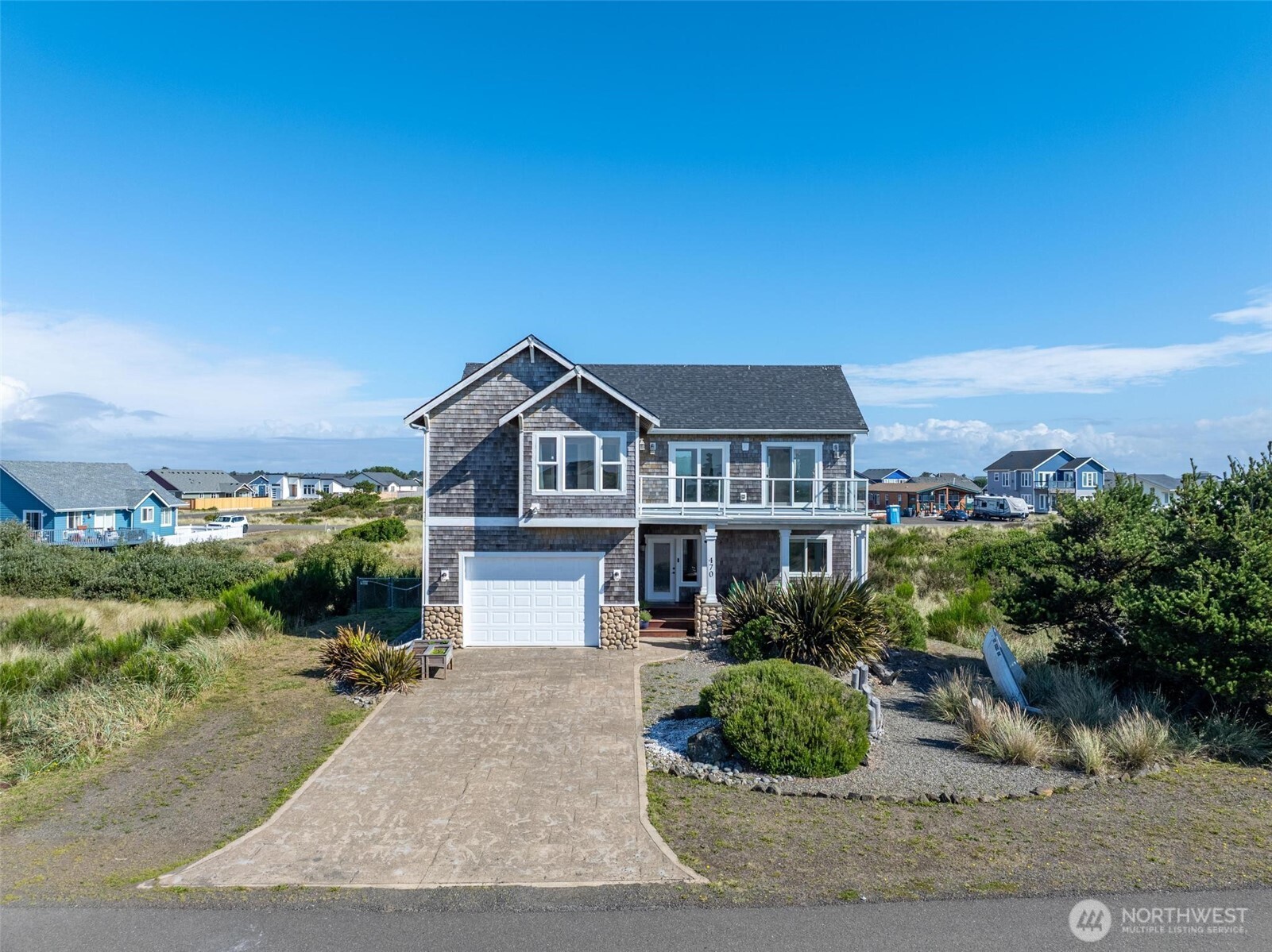 470 W Wind Street , Ocean Shores, WA 98569