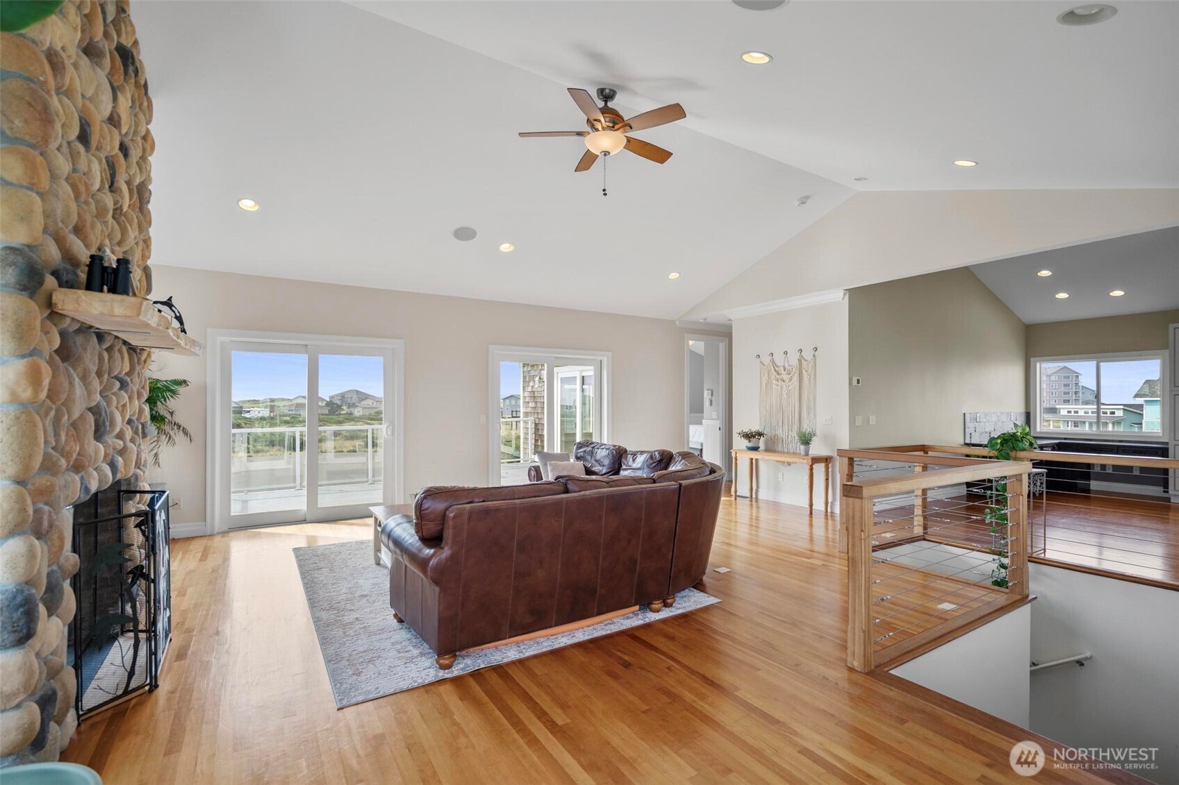 470 W Wind Street , Ocean Shores, WA 98569