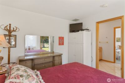 572 B W Chewuch Rd (Barron Blvd) , Winthrop, WA 98862 - Photo 31