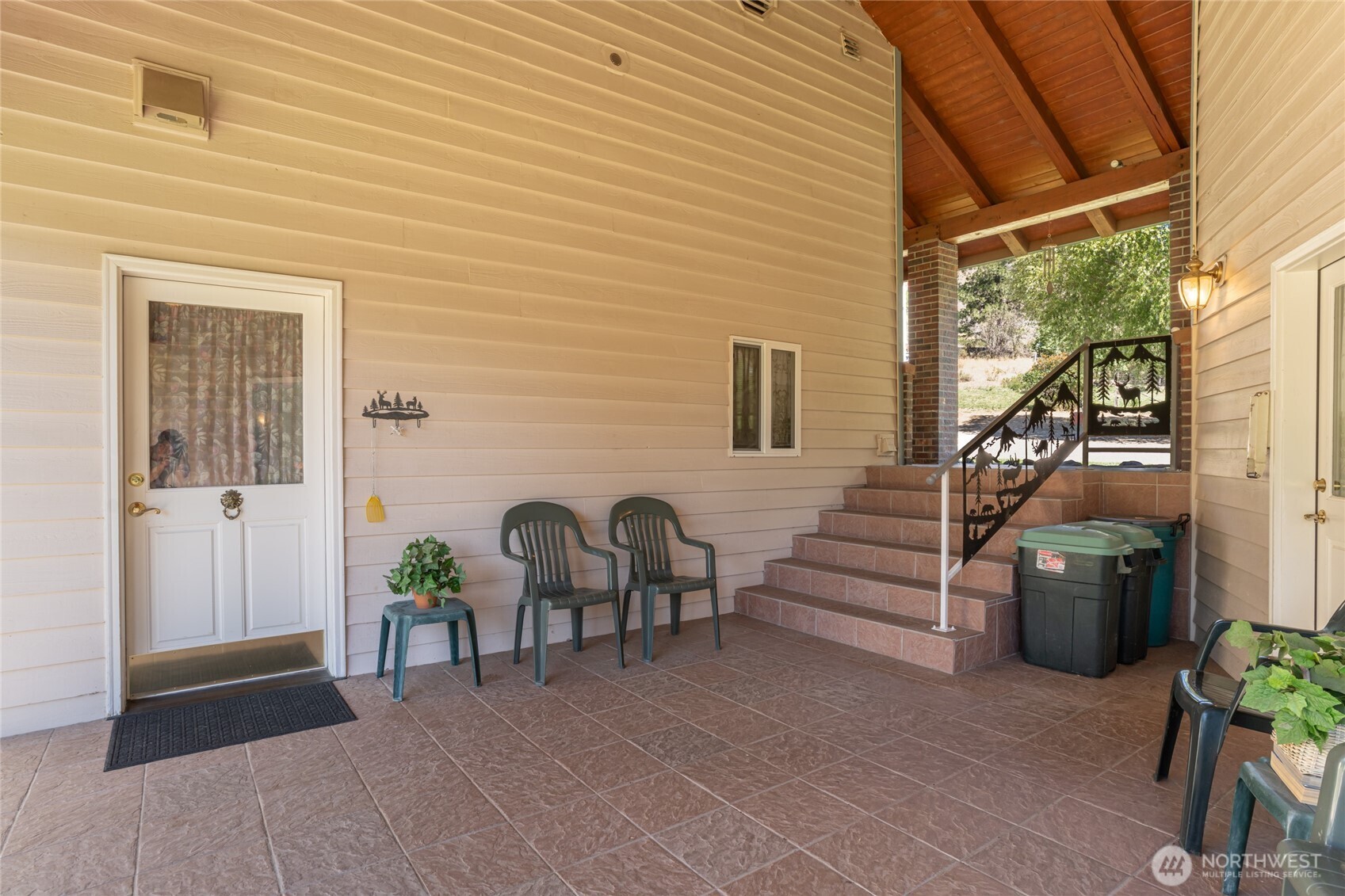 572 B W Chewuch Rd (Barron Blvd) , Winthrop, WA 98862