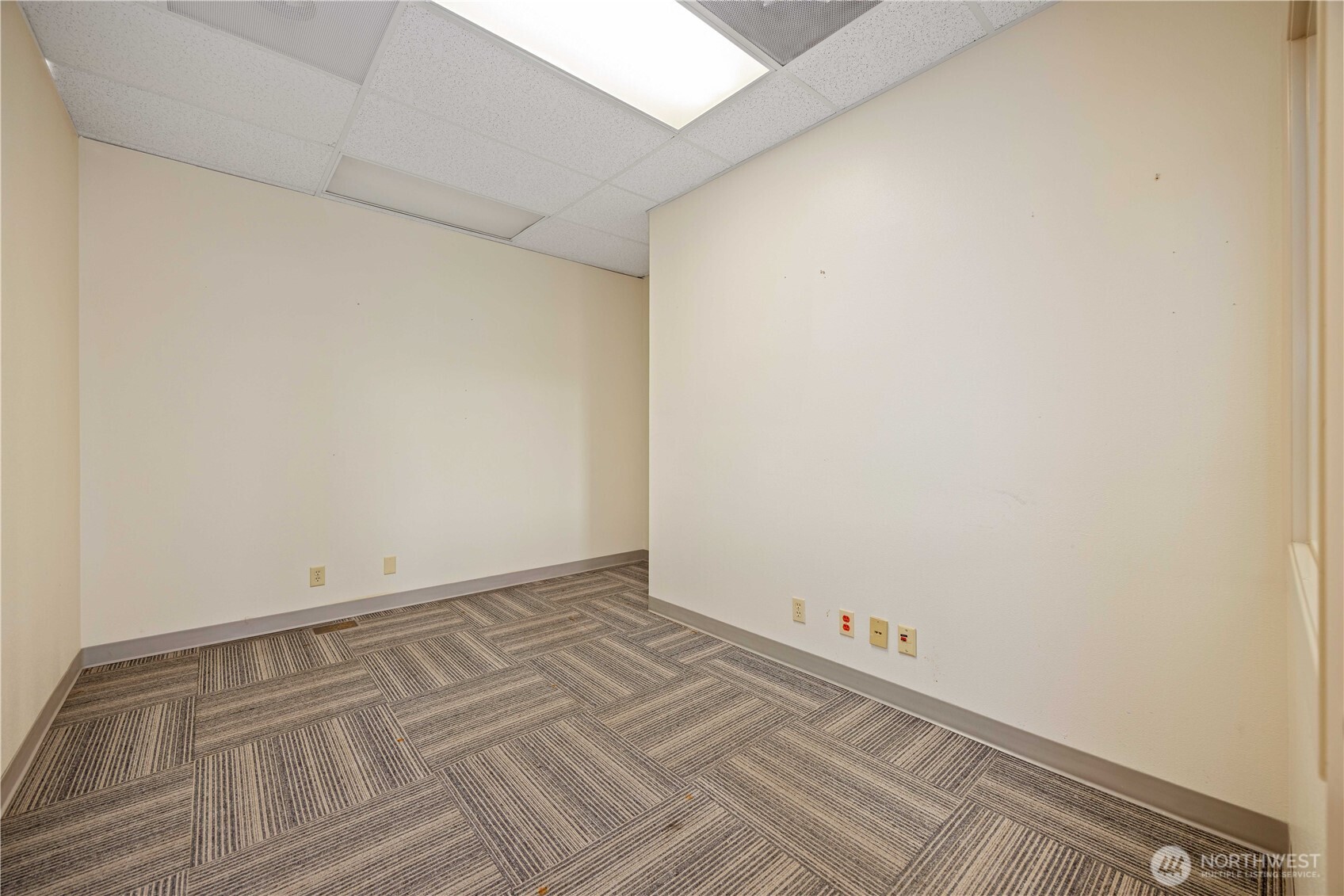 325 N Chelan Avenue #A, Wenatchee, WA 98801