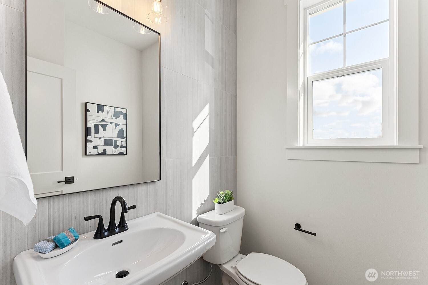 8401 NE 156th (Lot 1) Place , Kenmore, WA 98028