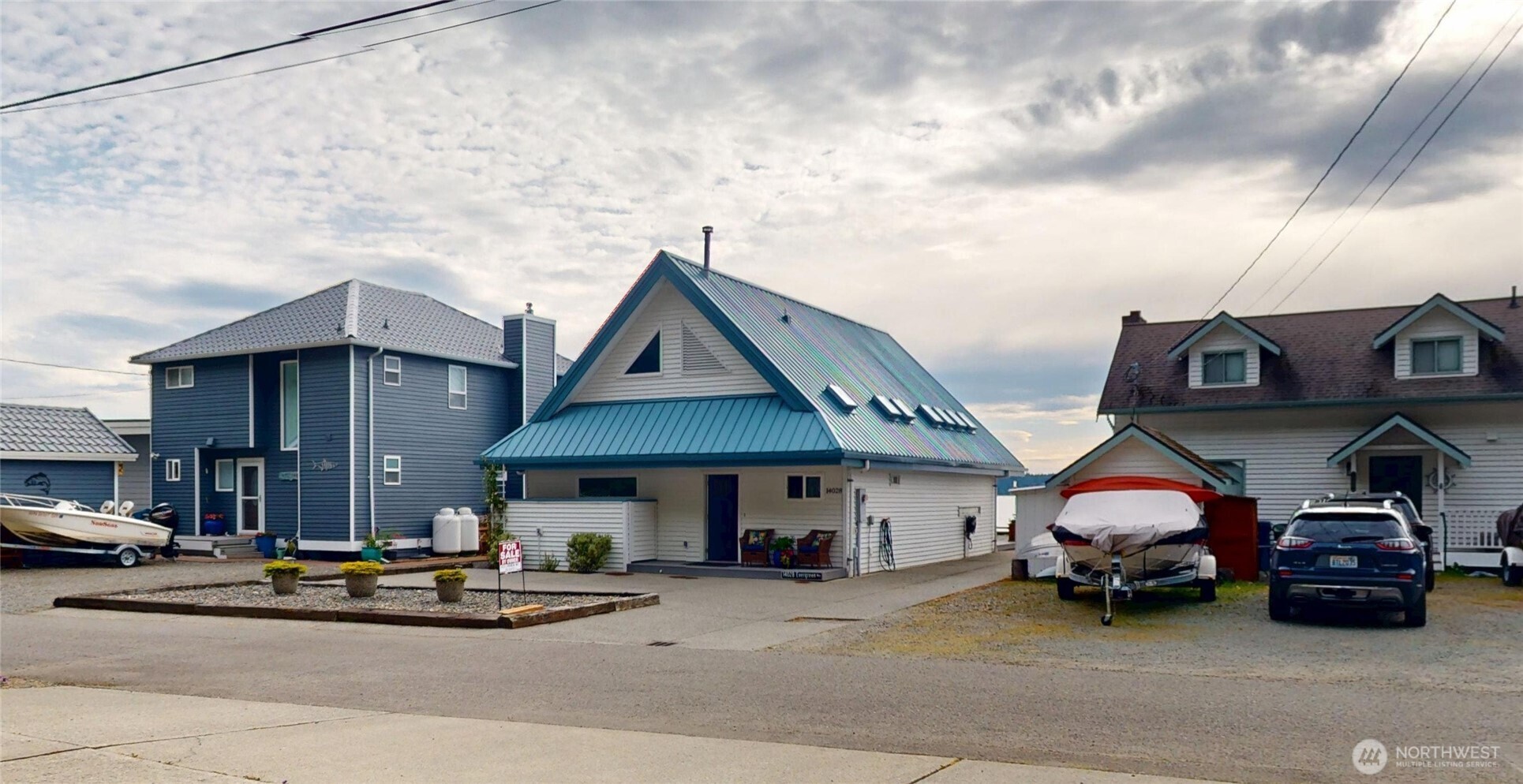 14028 Evergreen Way , Stanwood, WA 98292