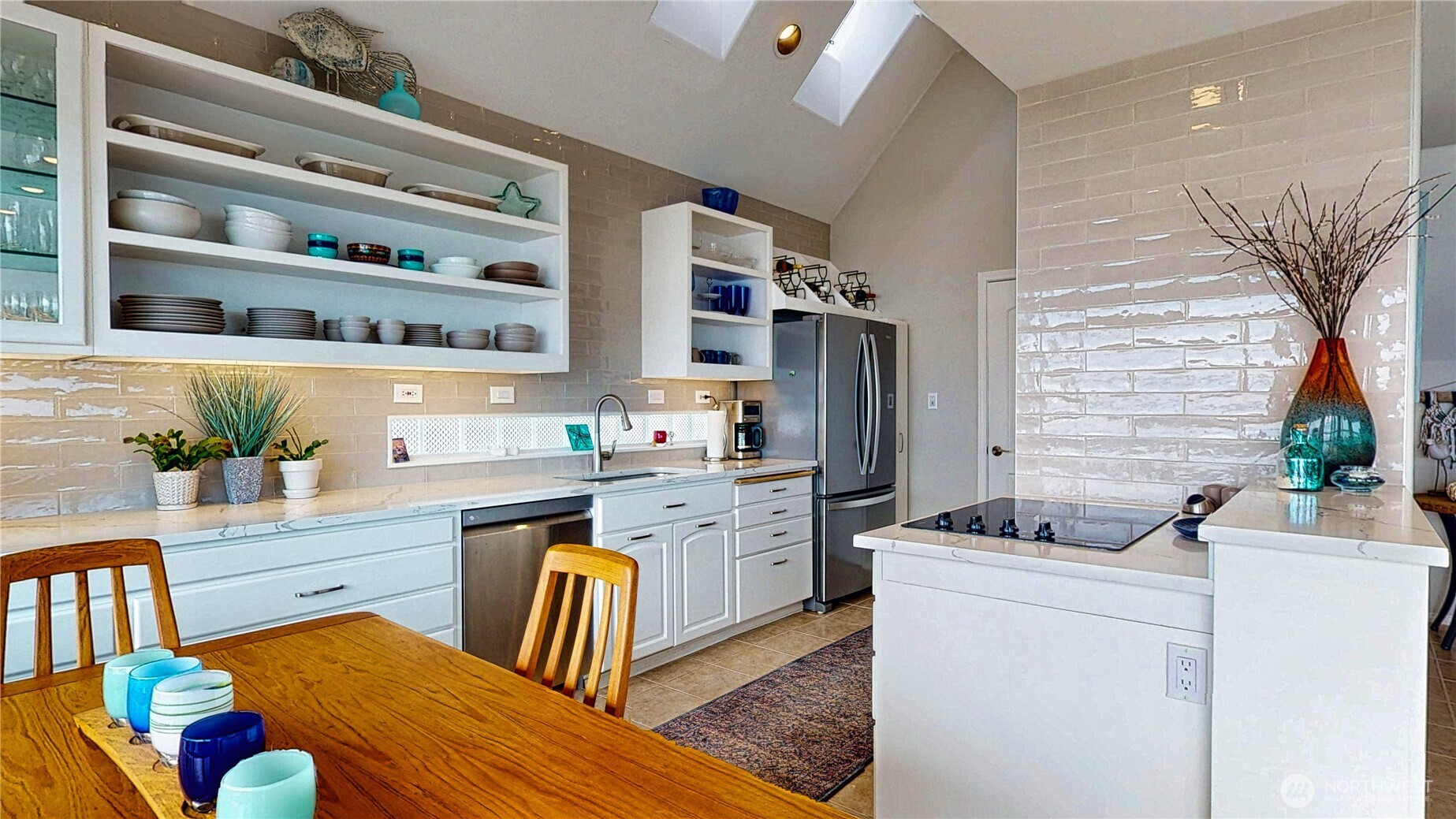 14028 Evergreen Way , Stanwood, WA 98292